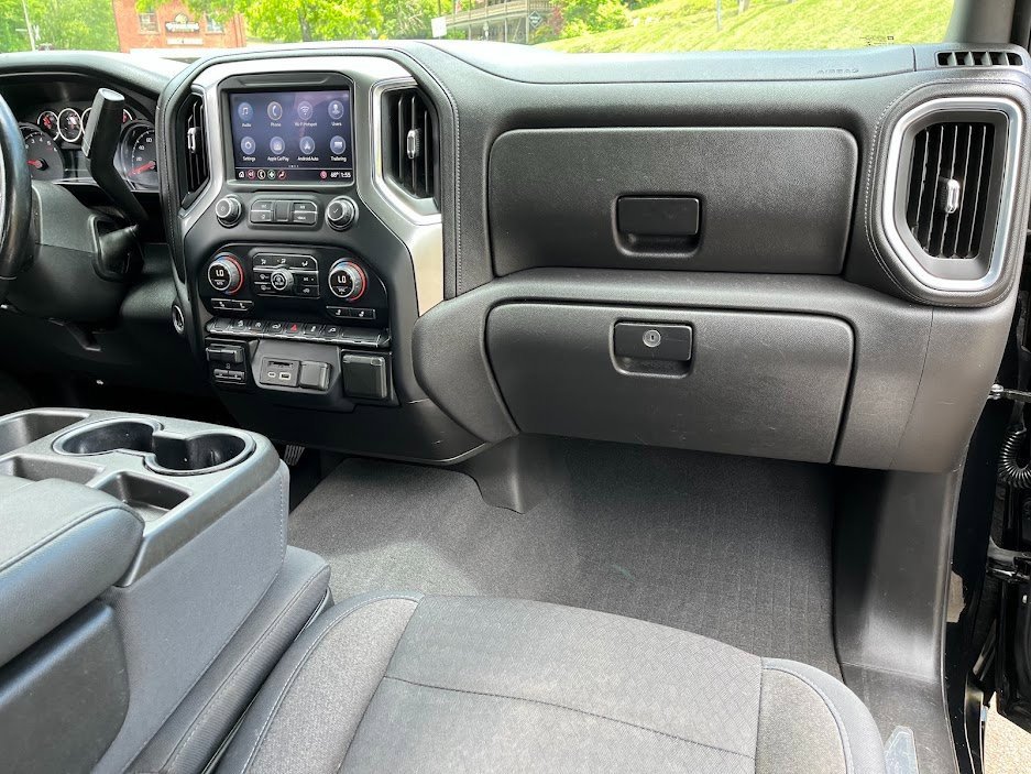 Used 2019 Chevrolet Silverado 1500 LT w/ All-Star Edition image 38