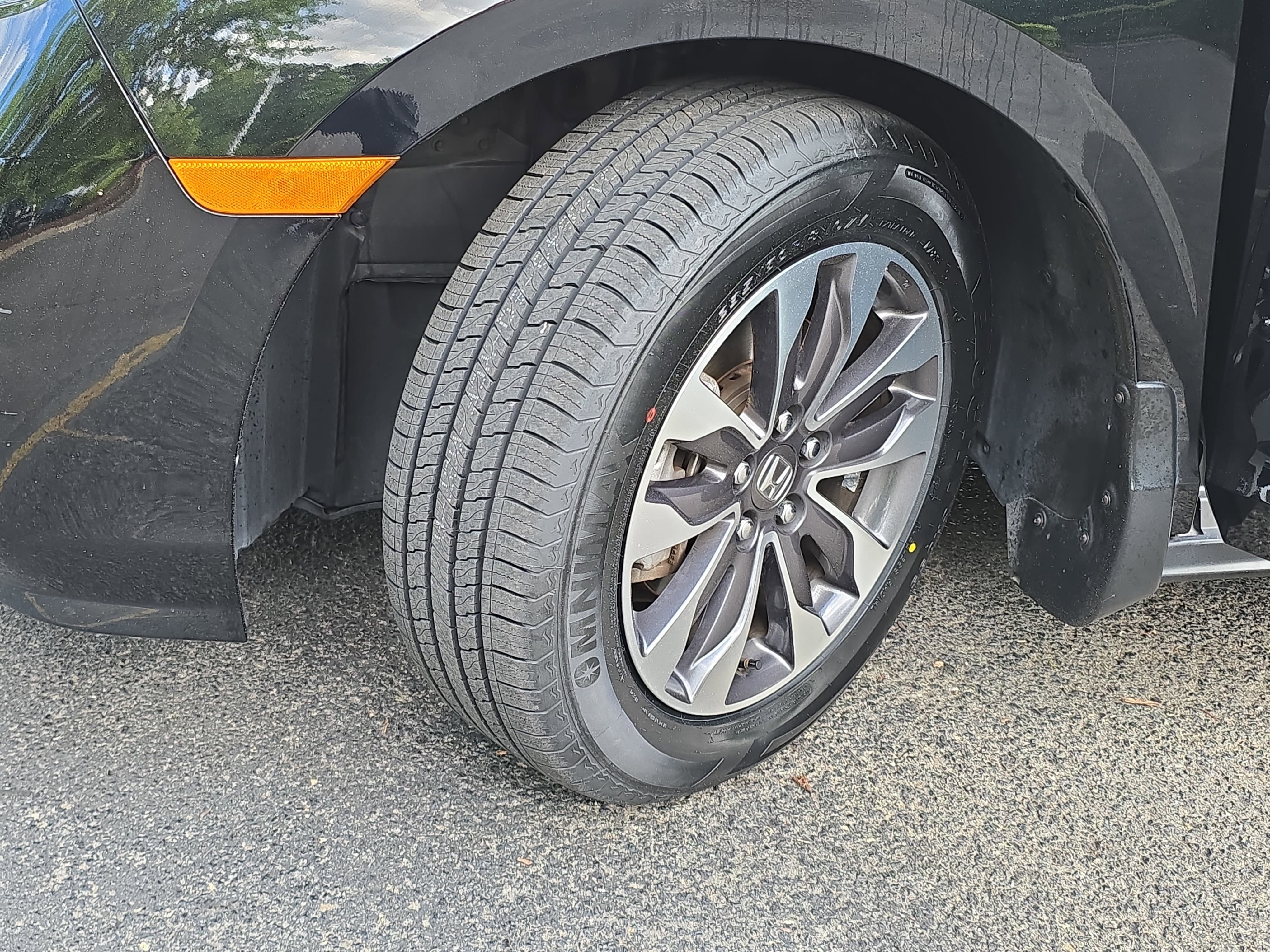 Used 2024 Honda Odyssey EX-L image 34