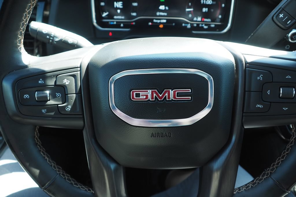 Used 2024 GMC Sierra 2500 AT4 w/ AT4 Premium Plus Package AWD/4WD image 28