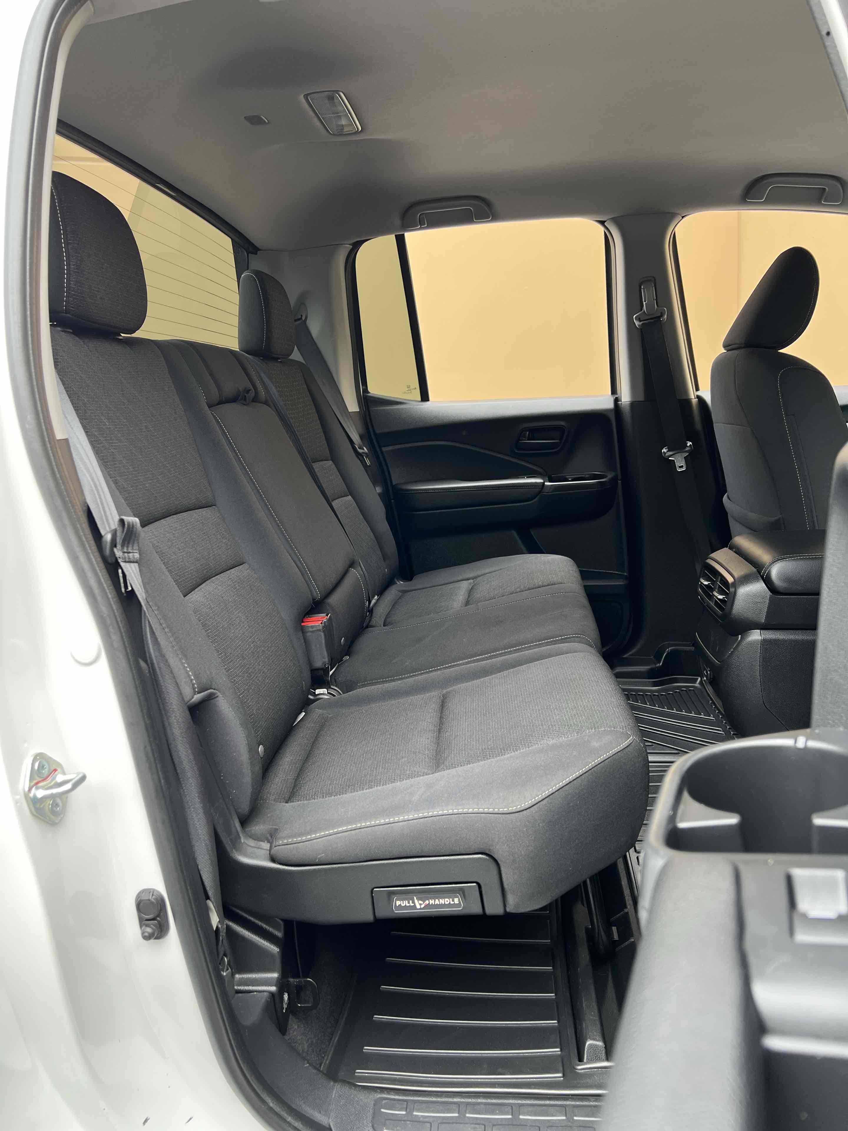 Used 2025 Honda Ridgeline Sport image 25