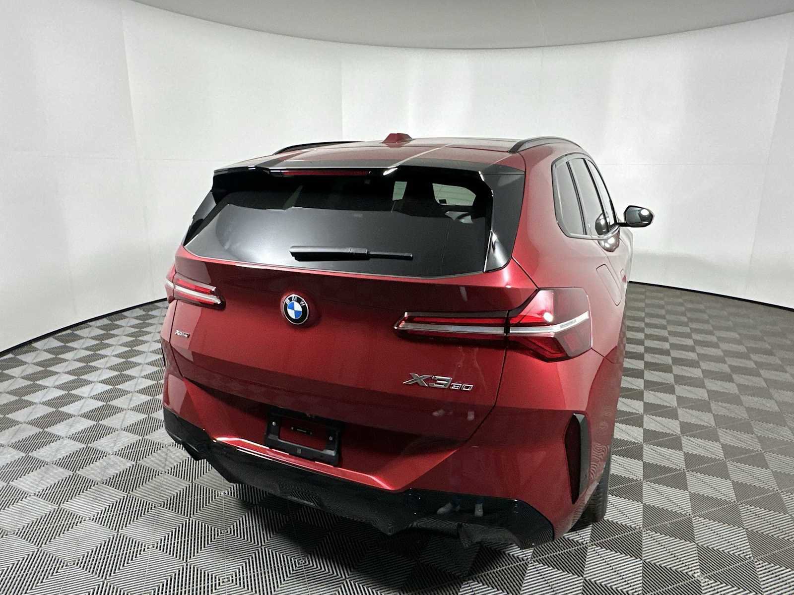 New 2026 BMW X3 xDrive30 w/ Premium Package image 9
