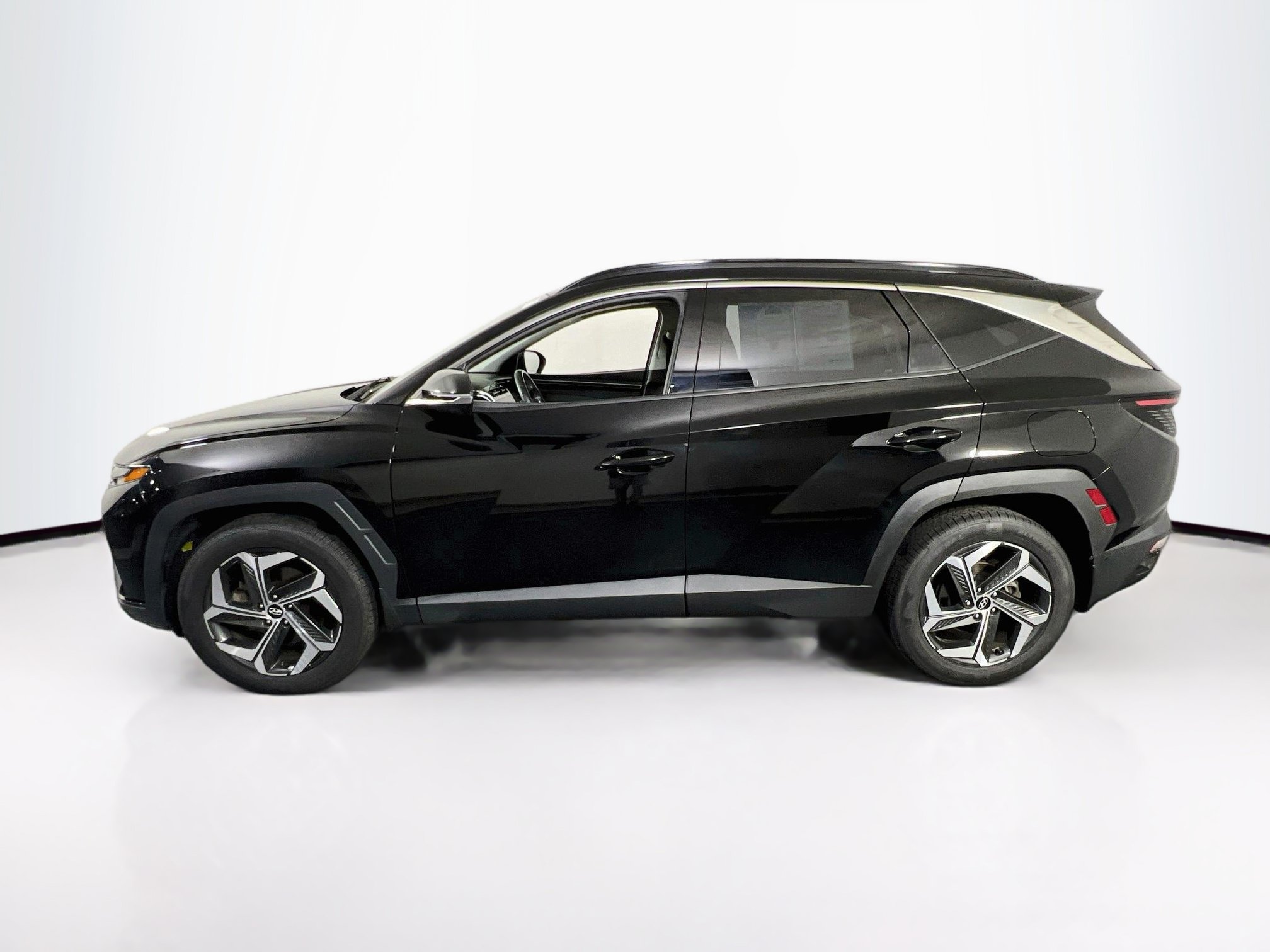 Used 2022 Hyundai Tucson Limited AWD/4WD image 8