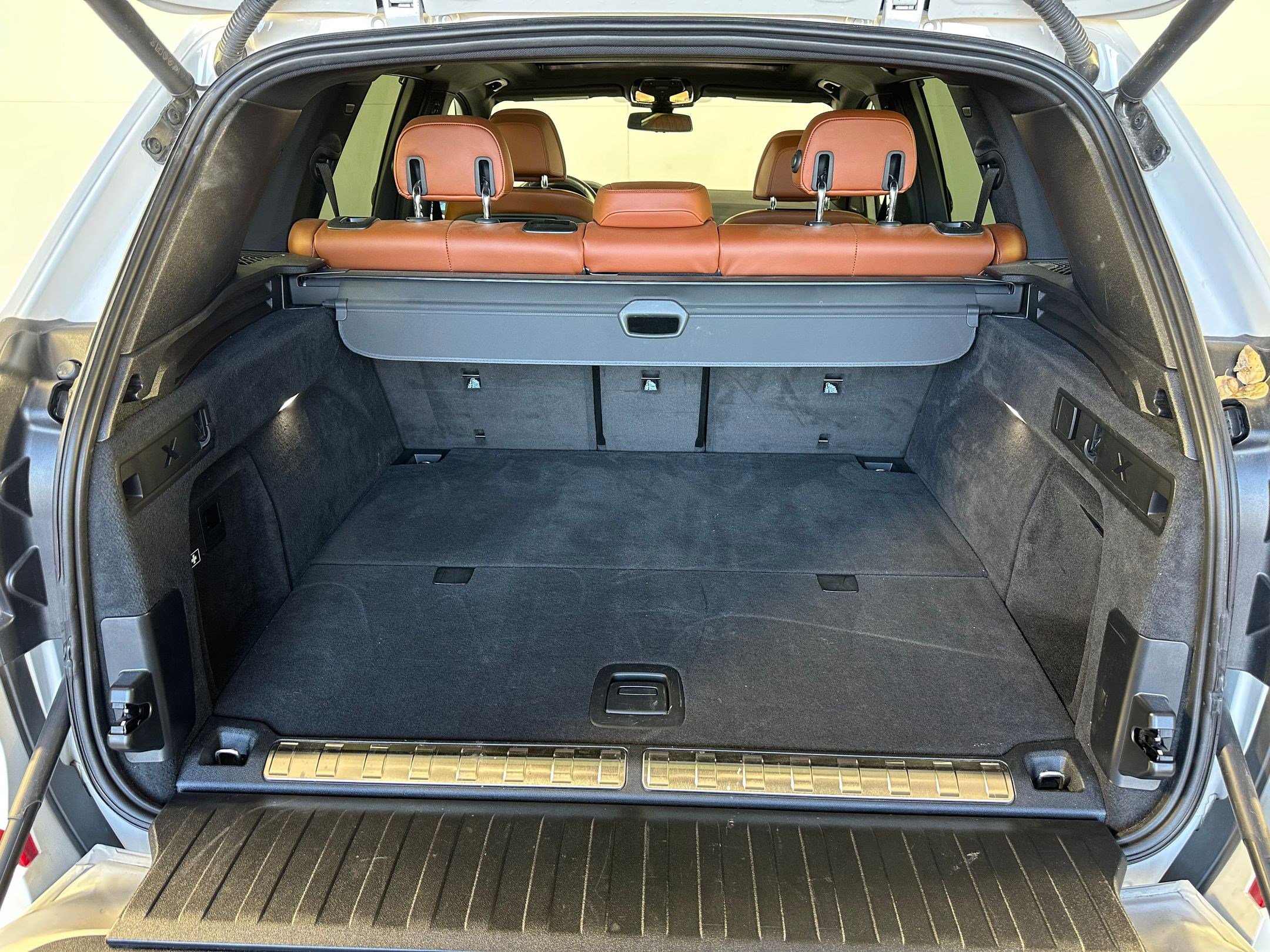 Used 2023 BMW X5 xDrive45e w/ Executive Package image 31