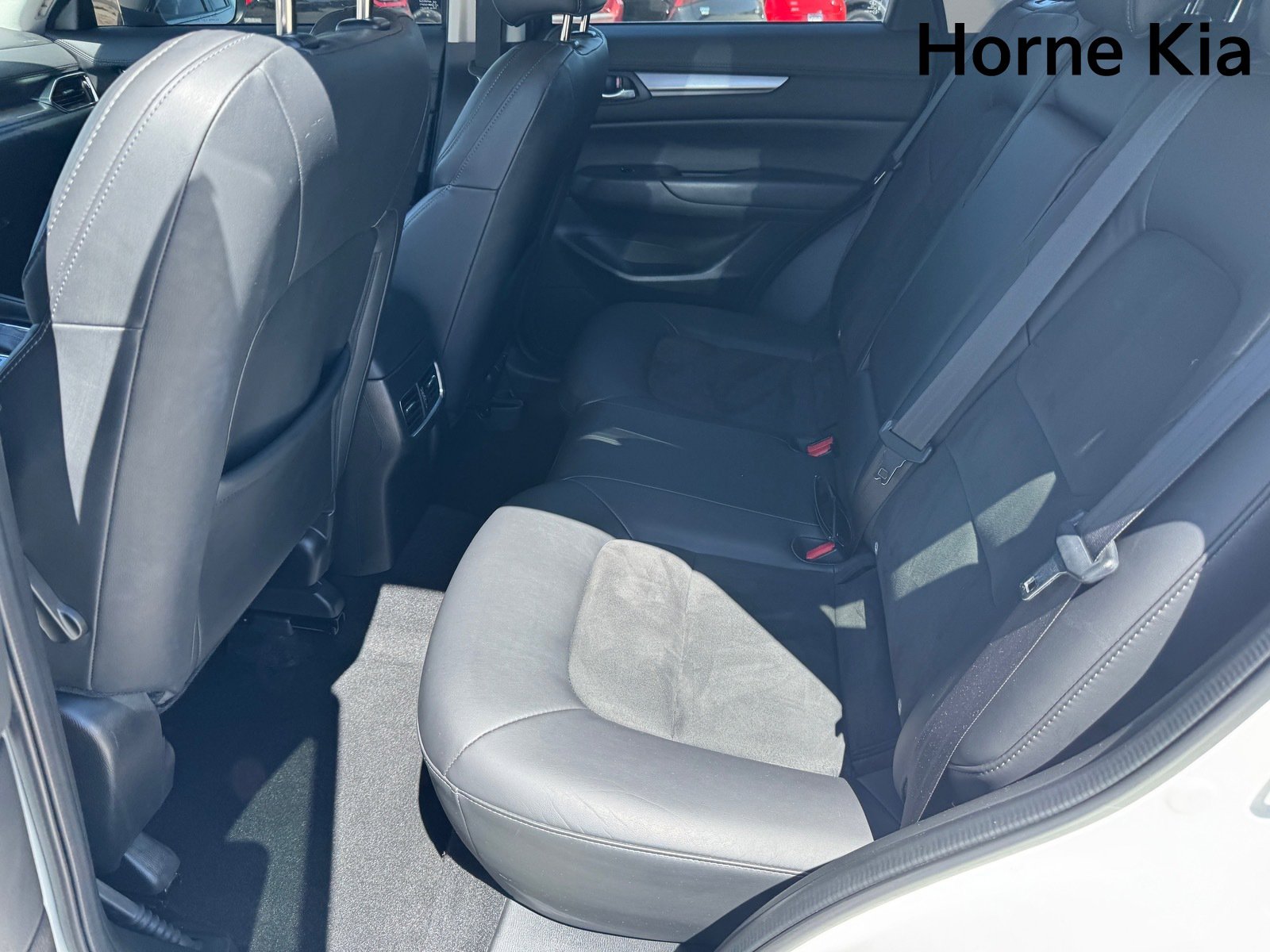Used 2020 MAZDA CX-5 Touring image 11
