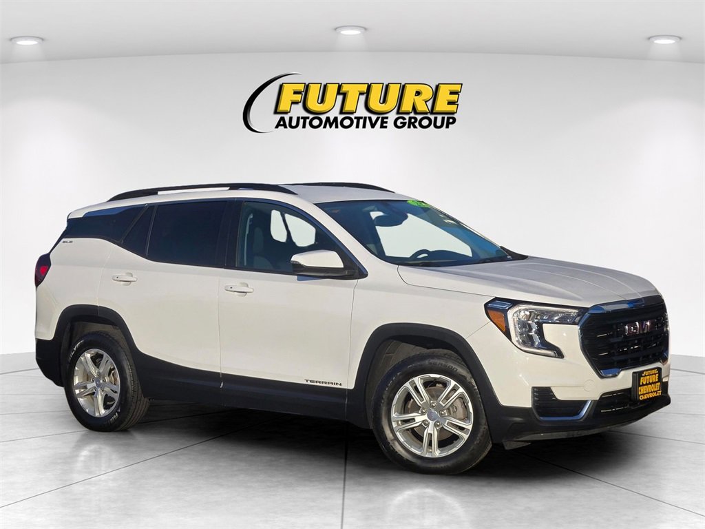 Used 2023 GMC Terrain SLE w/ Driver Convenience Package