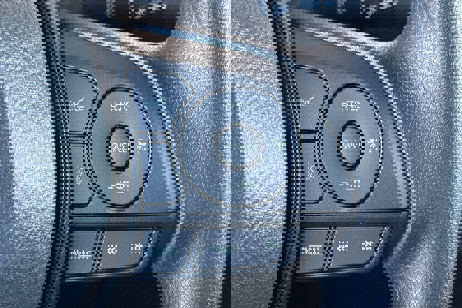 New 2025 Toyota RAV4 XLE image 28