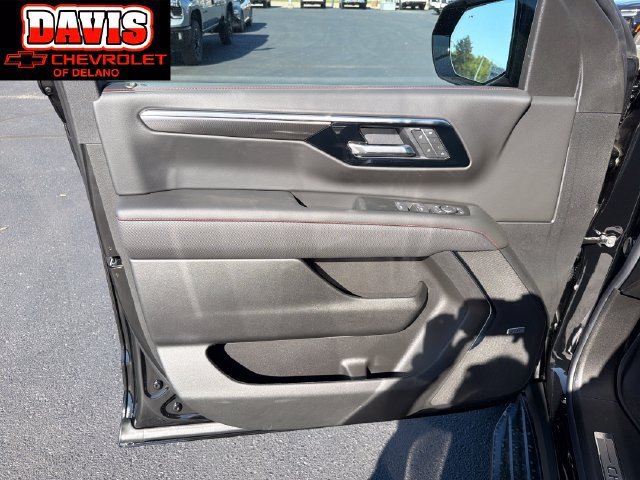 New 2027 Chevrolet Suburban RST w/ Comfort Package AWD/4WD image 12