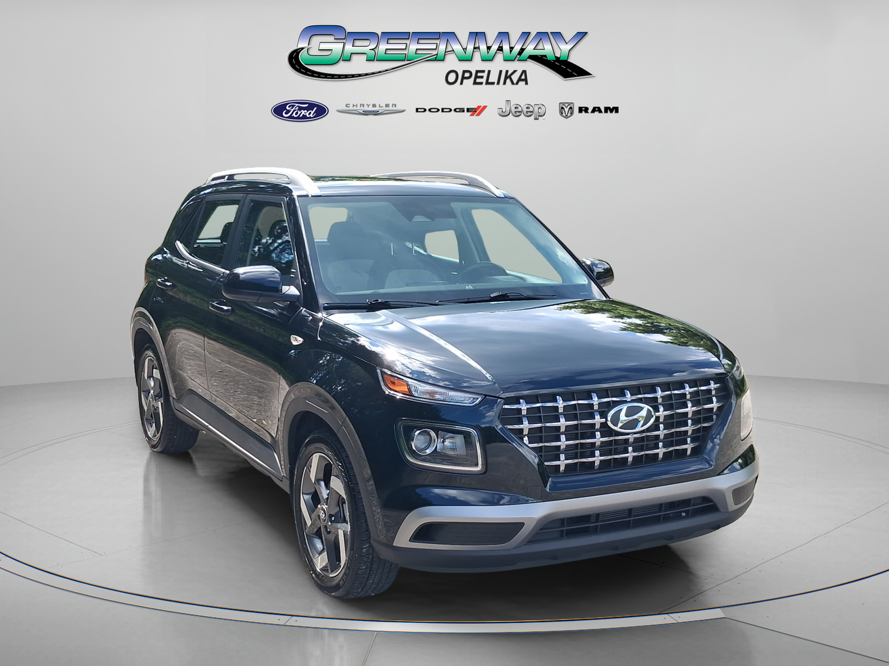 Used 2025 Hyundai Venue SEL