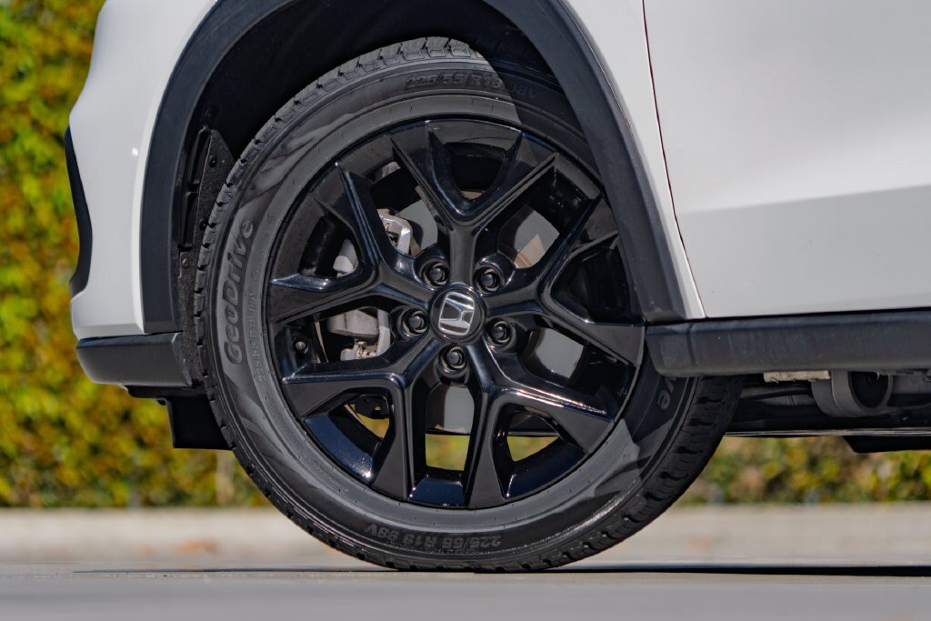 Used 2025 Honda HR-V Sport image 8