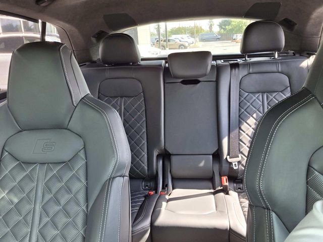 Used 2021 Audi SQ8 Prestige image 23