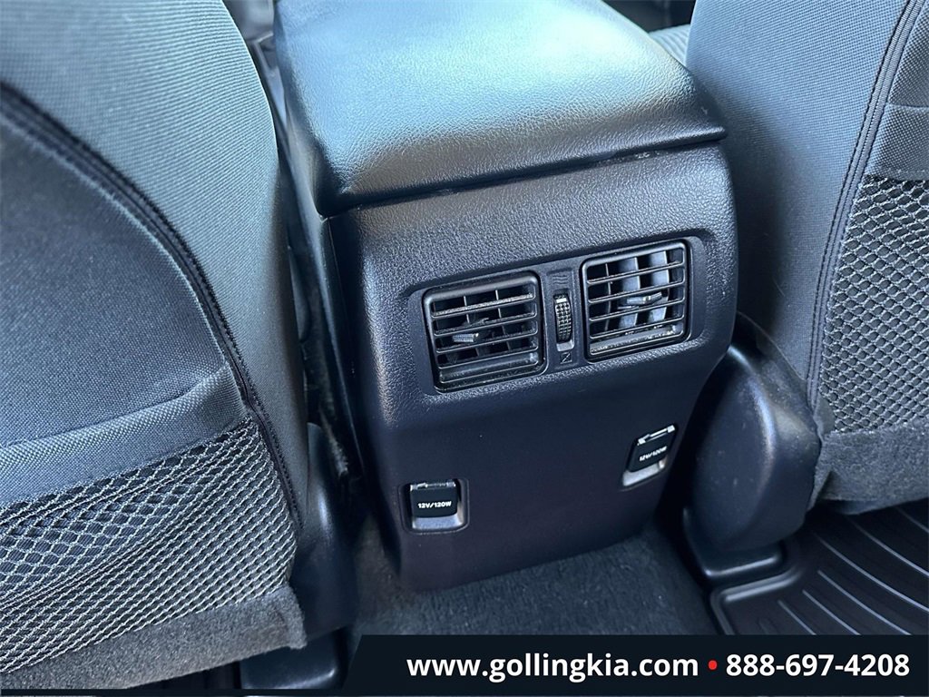 Used 2016 Toyota 4Runner SR5 image 12