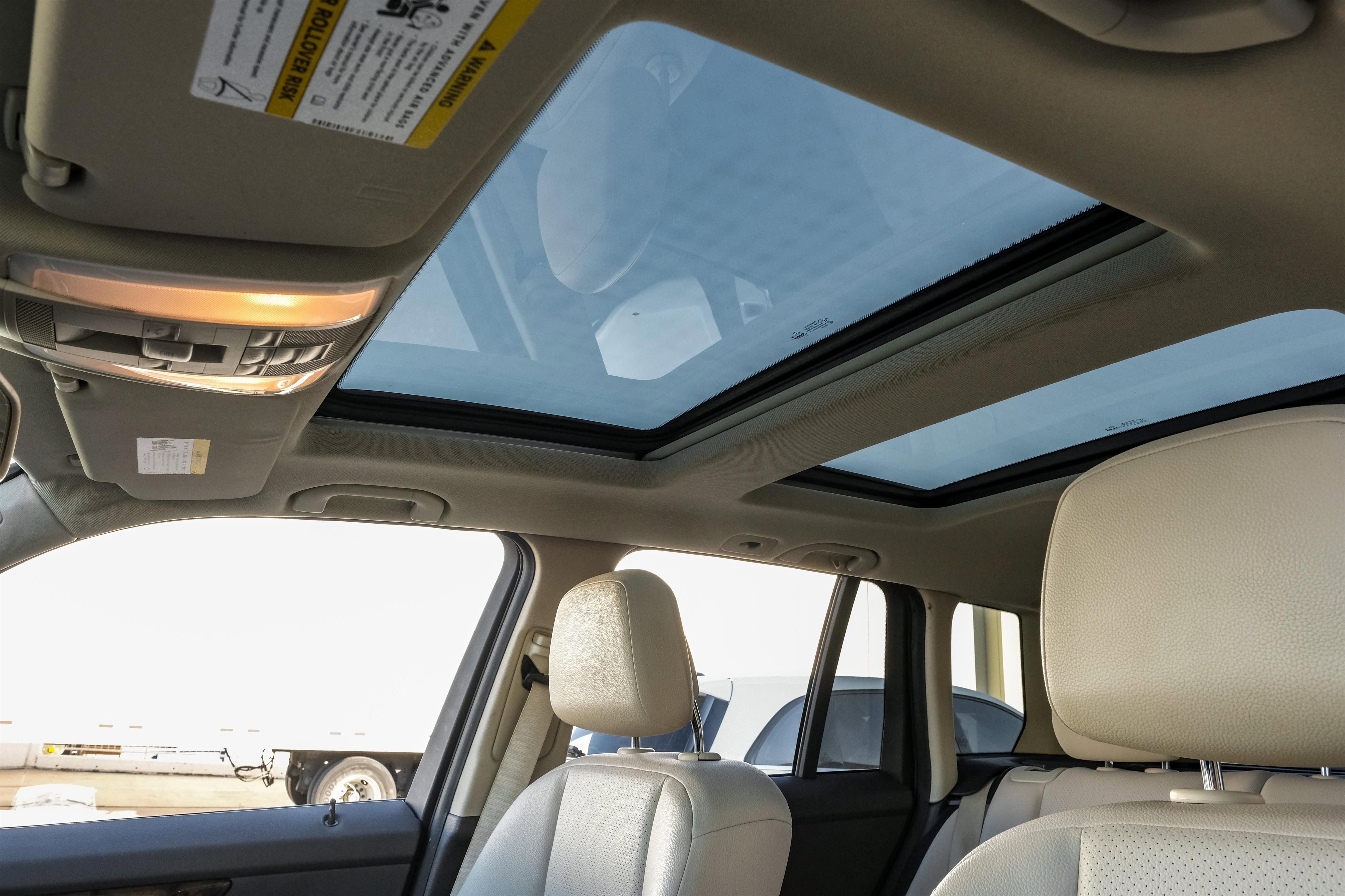 Used 2013 Mercedes-Benz GLK 350 2WD image 4