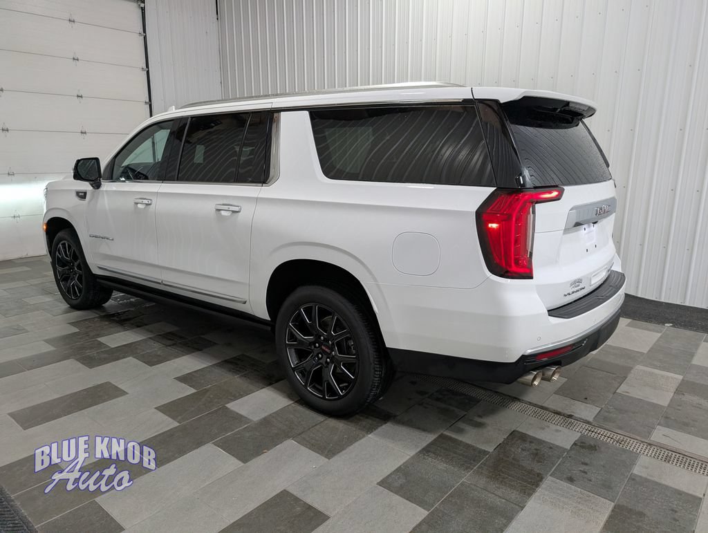 Used 2024 GMC Yukon XL Denali AWD/4WD image 2