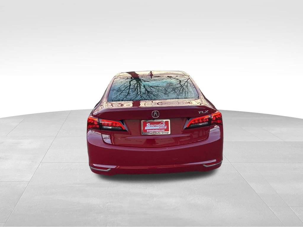 Used 2017 Acura TLX V6 image 4