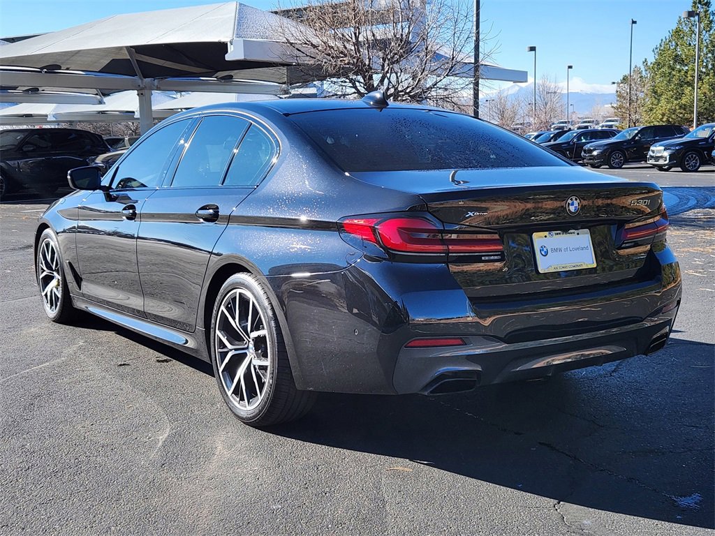 Used 2022 BMW 530i xDrive w/ M Sport Package image 3