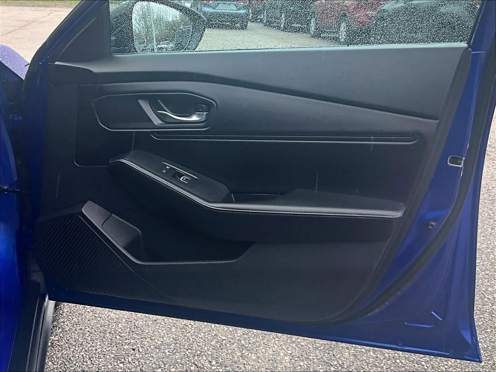 Used 2024 Honda Accord Sport image 12