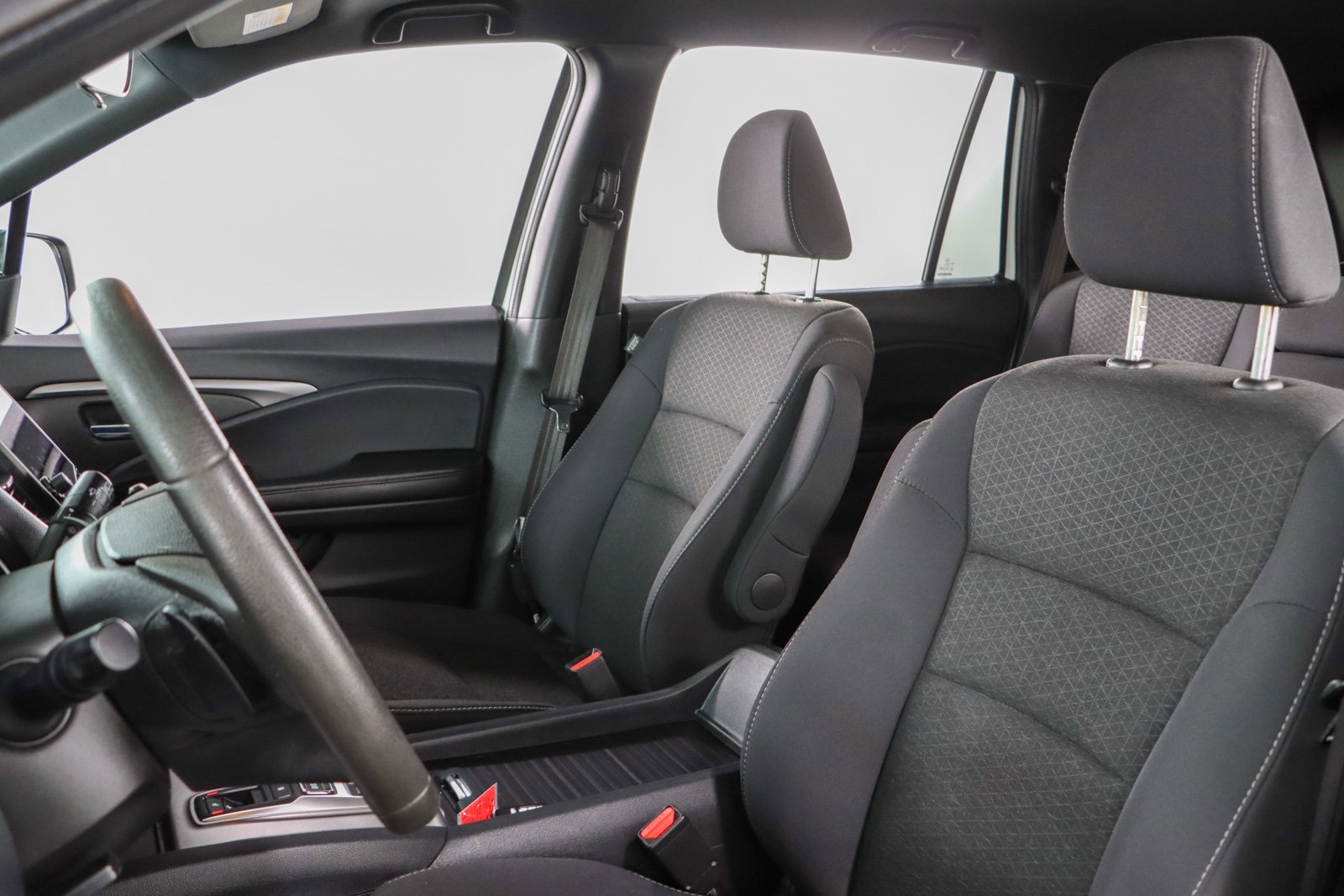 Used 2021 Honda Passport Sport image 23