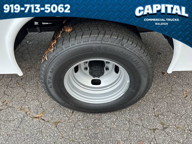 New 2026 Ford F350 XL w/ XL Chrome Package image 13