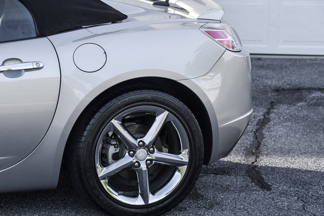 Used 2008 Saturn Sky Red Line RWD image 75