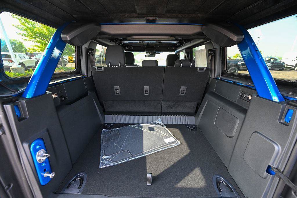 New 2026 Ford Bronco Big Bend AWD/4WD image 14