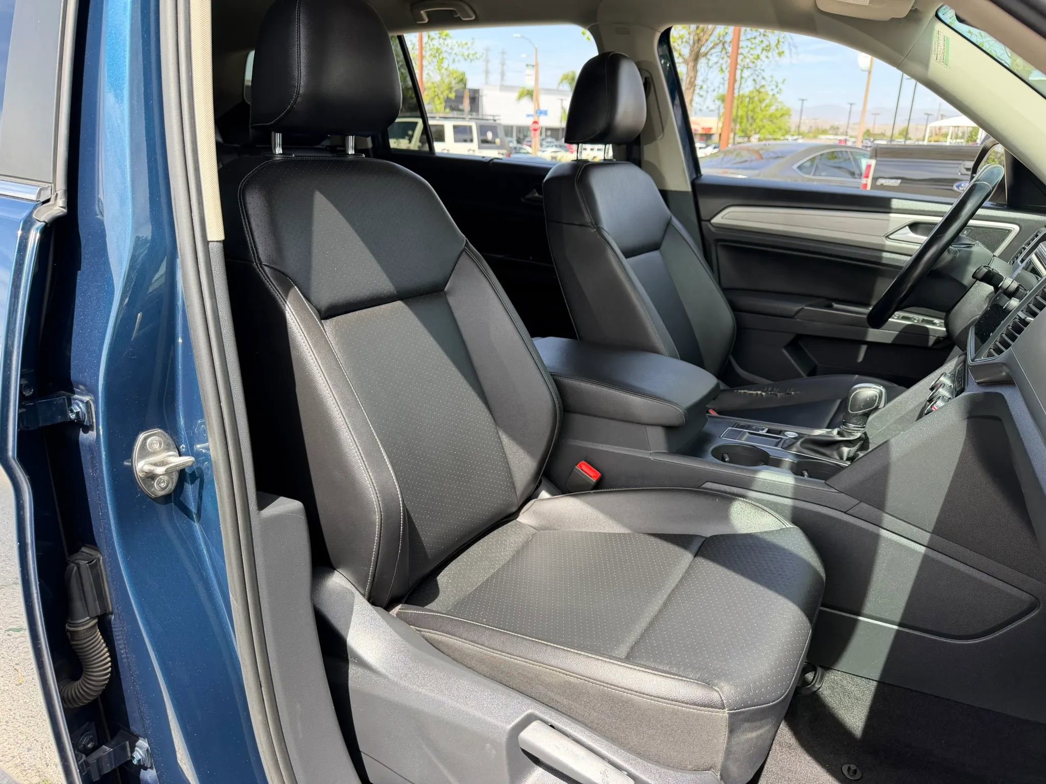 Used 2018 Volkswagen Atlas SE FWD image 15