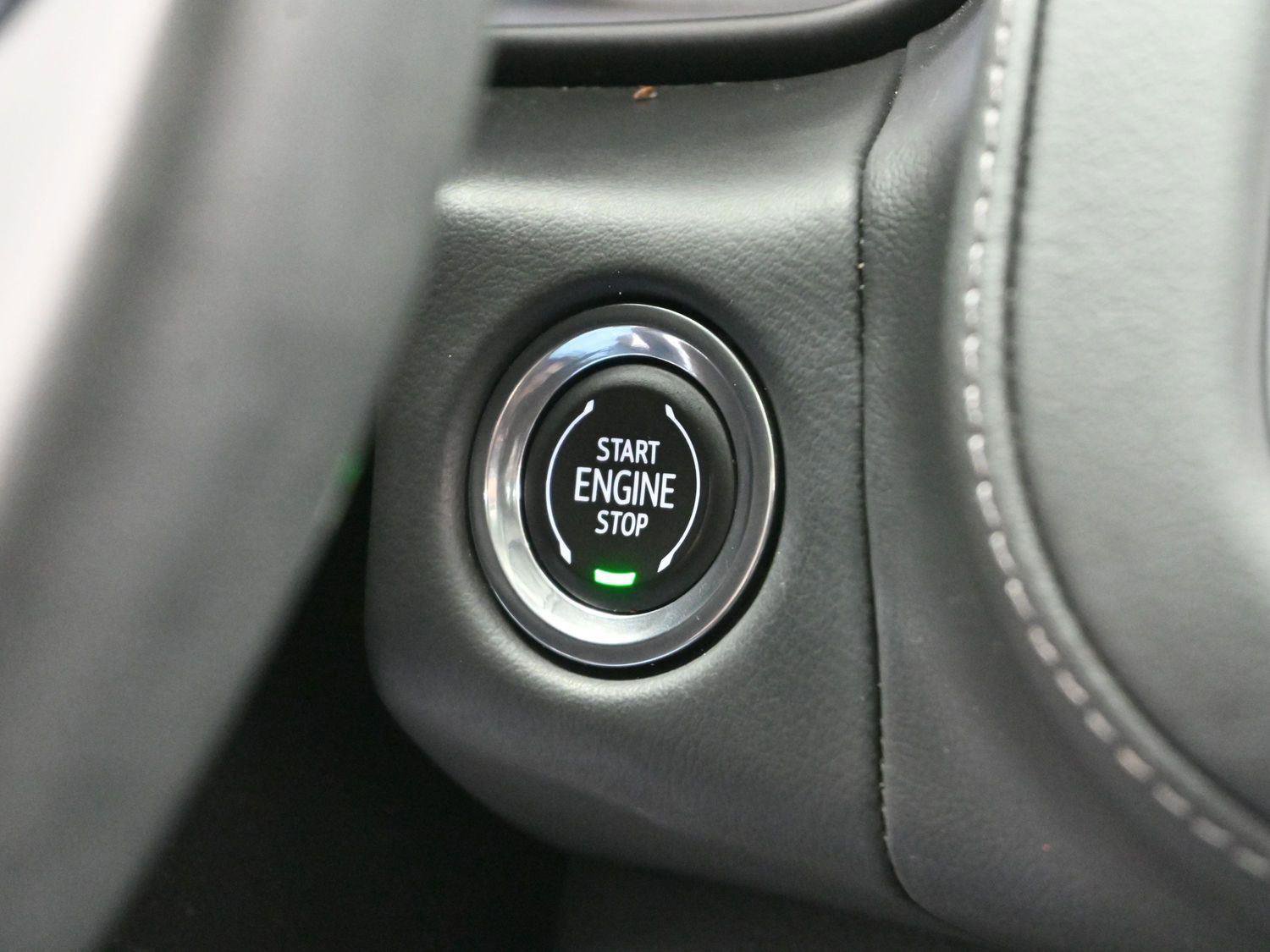 Used 2023 Chevrolet Tahoe Z71 w/ Luxury Package AWD/4WD image 24