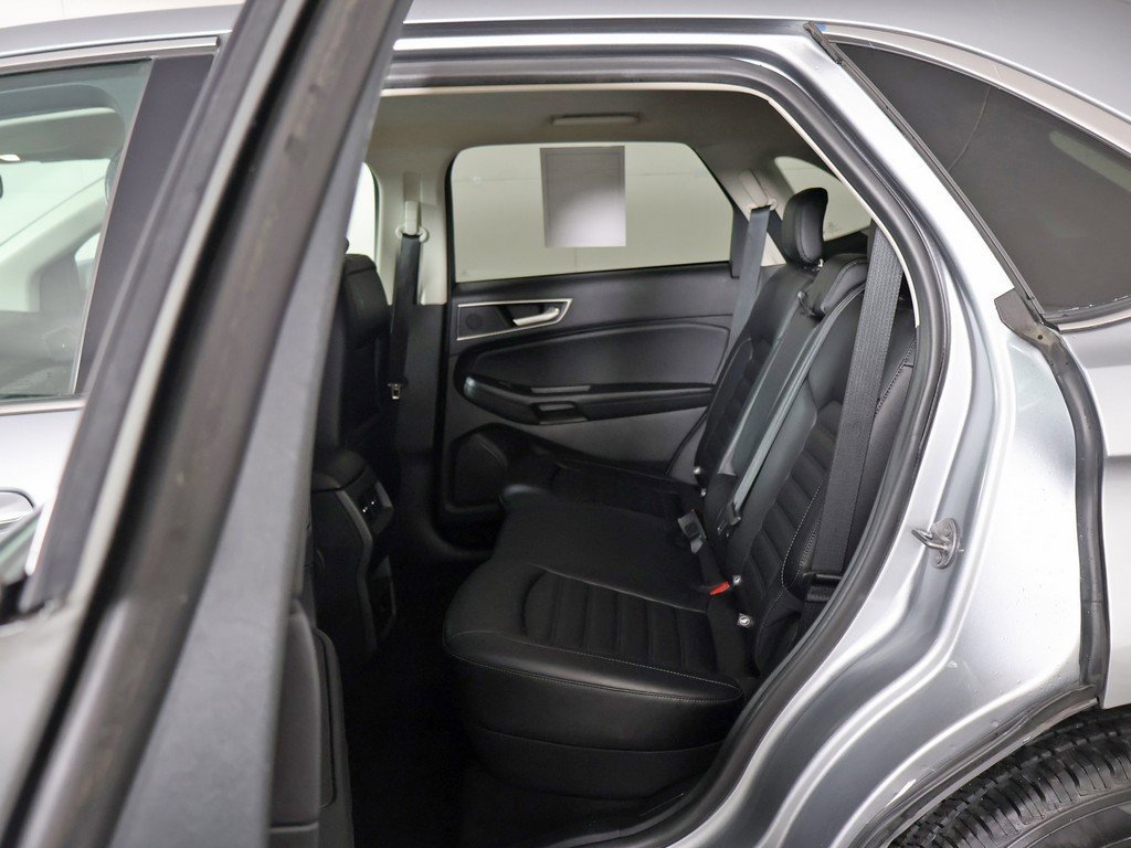 Used 2024 Ford Edge SEL image 28