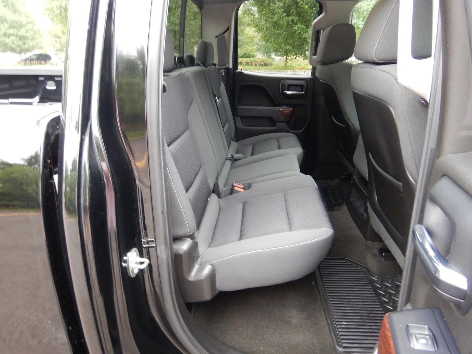 Used 2015 GMC Sierra 1500 SLE w/ SLE Value Package AWD/4WD image 23
