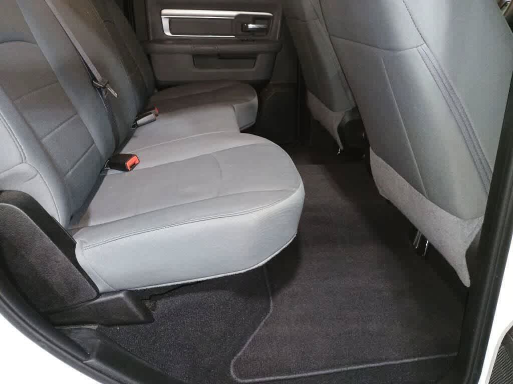 Used 2019 RAM 1500 Classic SLT AWD/4WD image 22