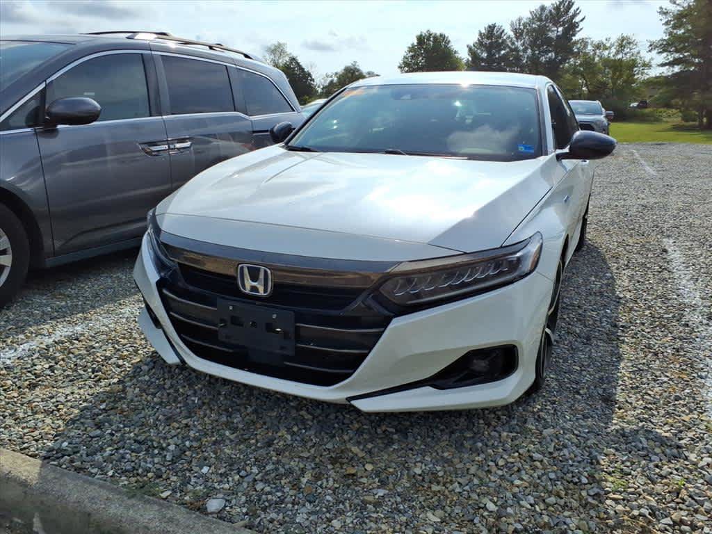 Used 2022 Honda Accord Sport image 4