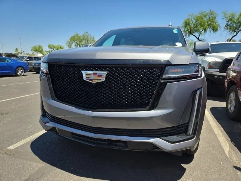 Used 2021 Cadillac Escalade Sport w/ Driver Assist Tech Package AWD/4WD image 7