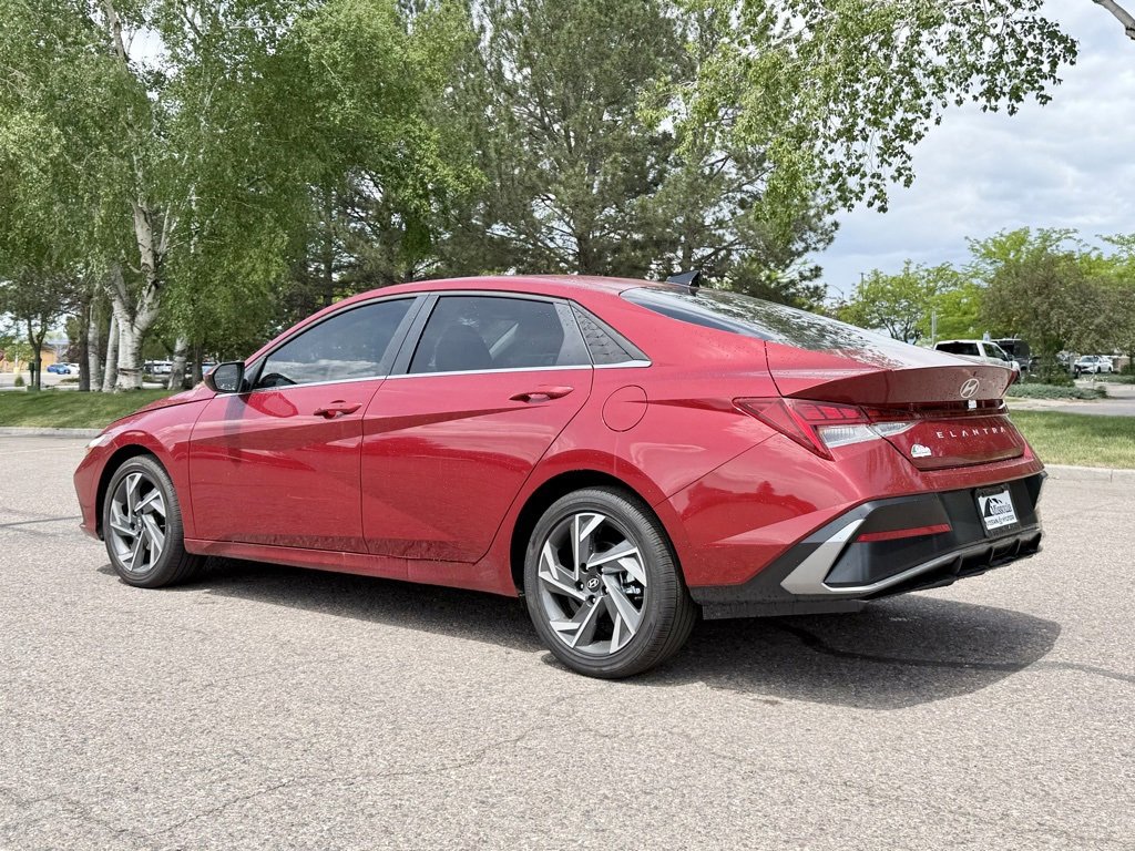 New 2025 Hyundai Elantra SEL w/ Cargo Package image 5