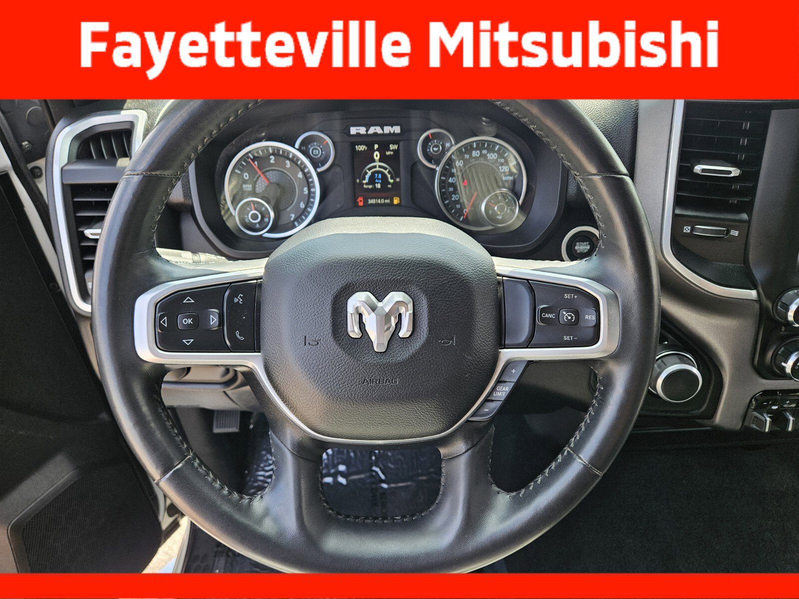 Used 2024 RAM 2500 Big Horn AWD/4WD image 25
