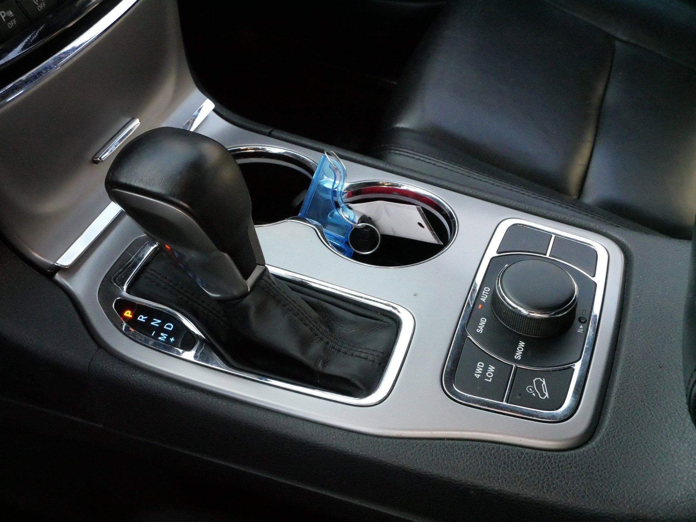 Used 2021 Jeep Grand Cherokee Limited image 24