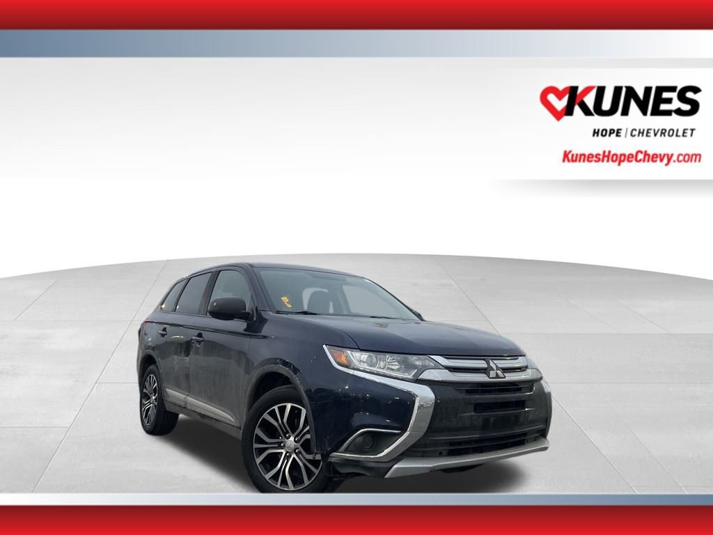 Used 2018 Mitsubishi Outlander ES