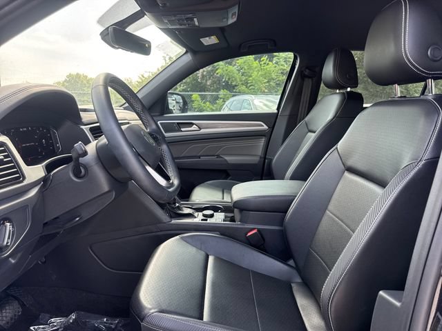 Used 2022 Volkswagen Atlas Cross Sport SE AWD/4WD image 13