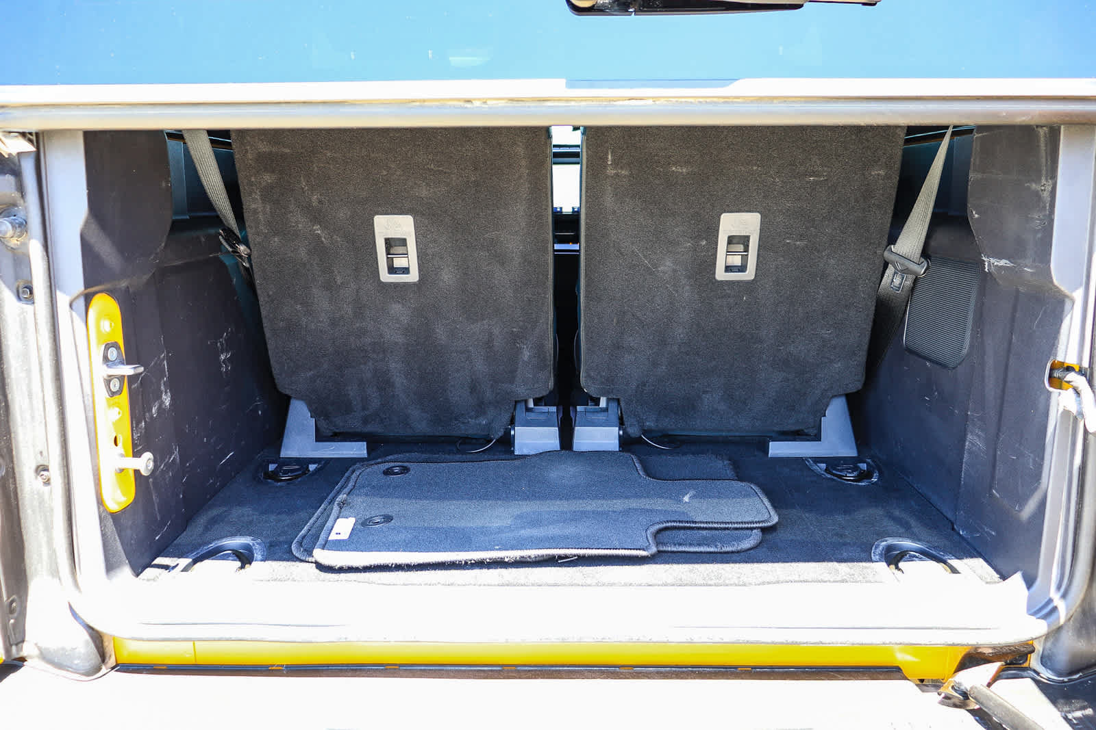 Used 2021 Ford Bronco First Edition AWD/4WD image 26