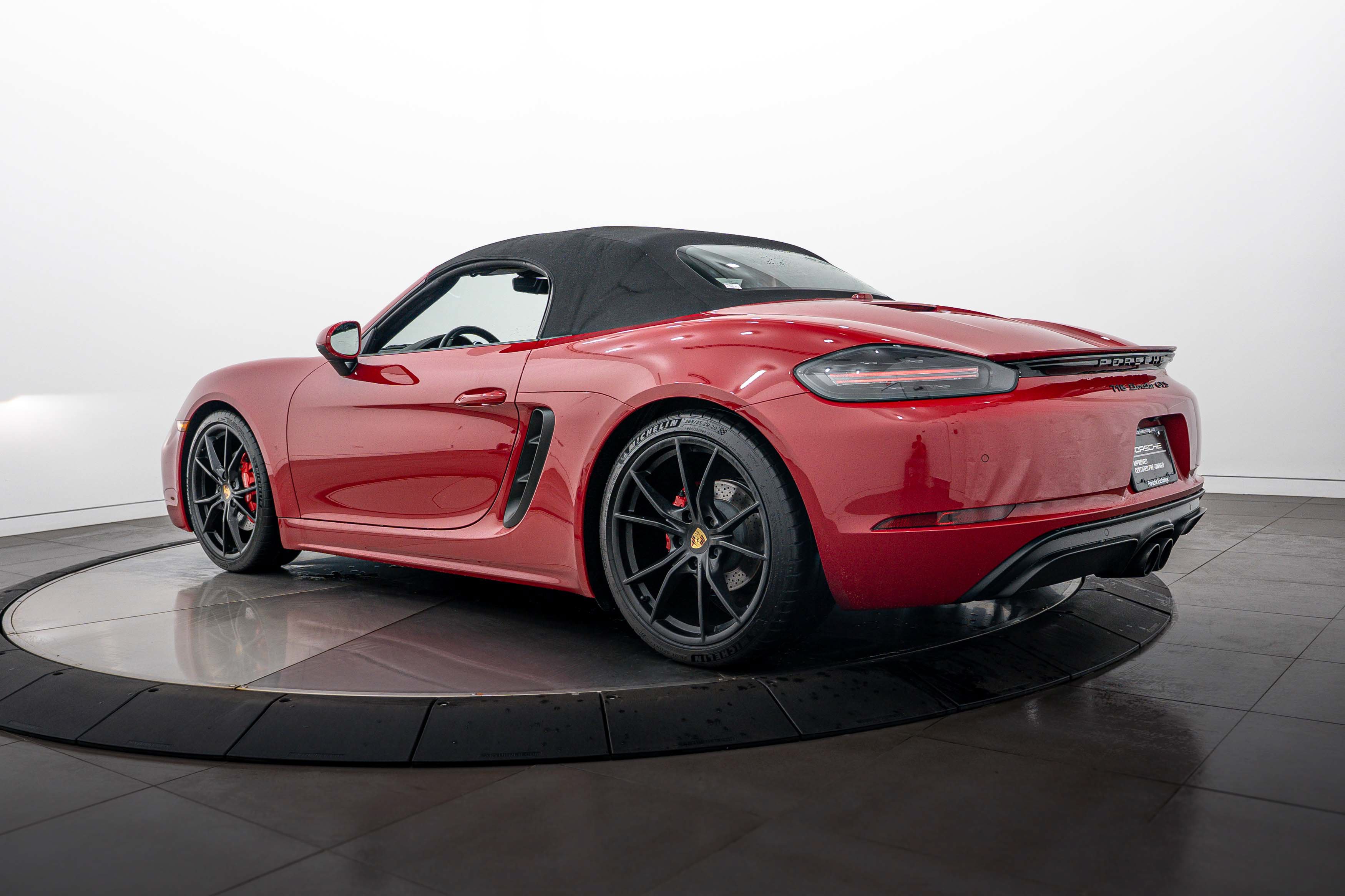 Certified 2018 Porsche 718 Boxster GTS RWD image 27