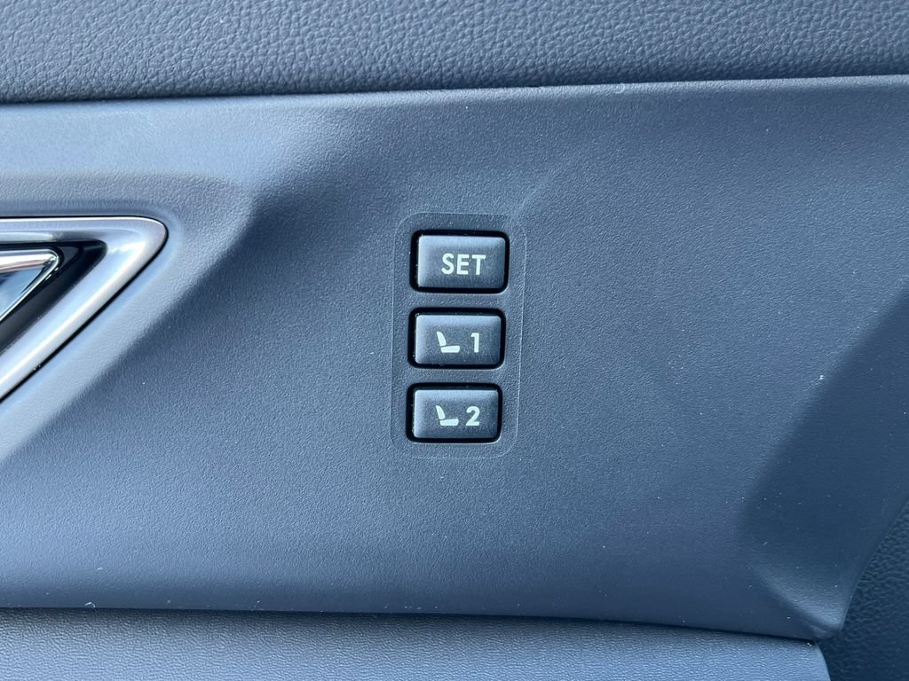 New 2026 Subaru Ascent Limited AWD/4WD image 19
