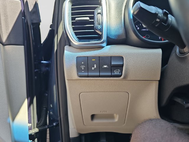 Used 2021 Kia Sportage EX FWD image 36