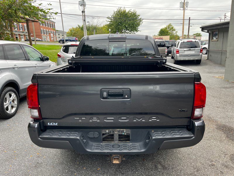Used 2019 Toyota Tacoma 4x4 Double Cab image 7