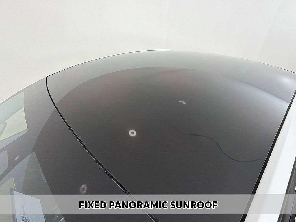 Used 2021 Tesla Model Y Long Range image 5