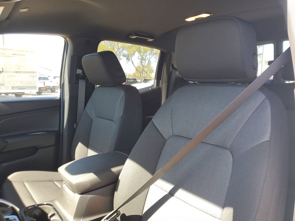 New 2026 Chevrolet Colorado W/T image 12