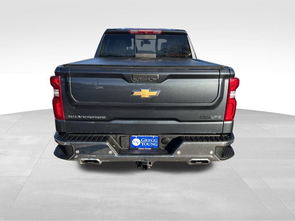 Used 2022 Chevrolet Silverado 1500 LTZ w/ LTZ Premium Package image 5