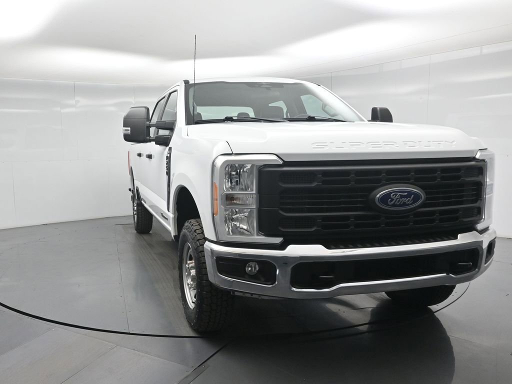 Certified 2023 Ford F250 XL w/ FX4 Off-Road Package AWD/4WD image 25