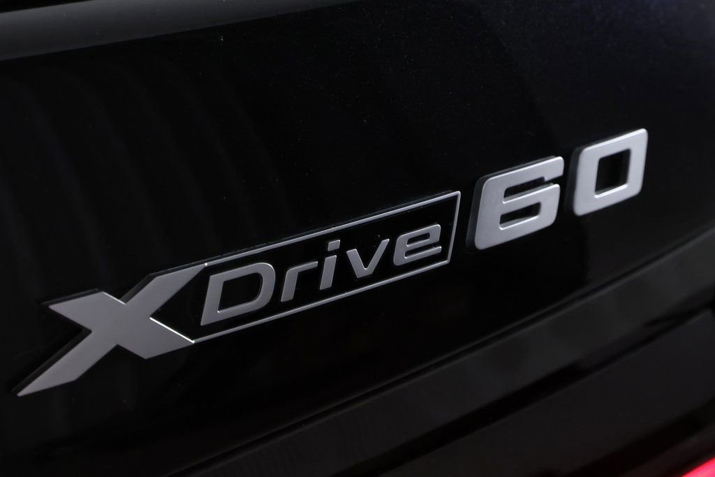 Used 2023 BMW i7 xDrive60 image 59