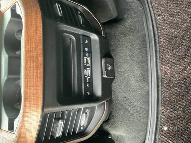 Used 2023 RAM 1500 Limited w/ Body Color Bumper Group image 14