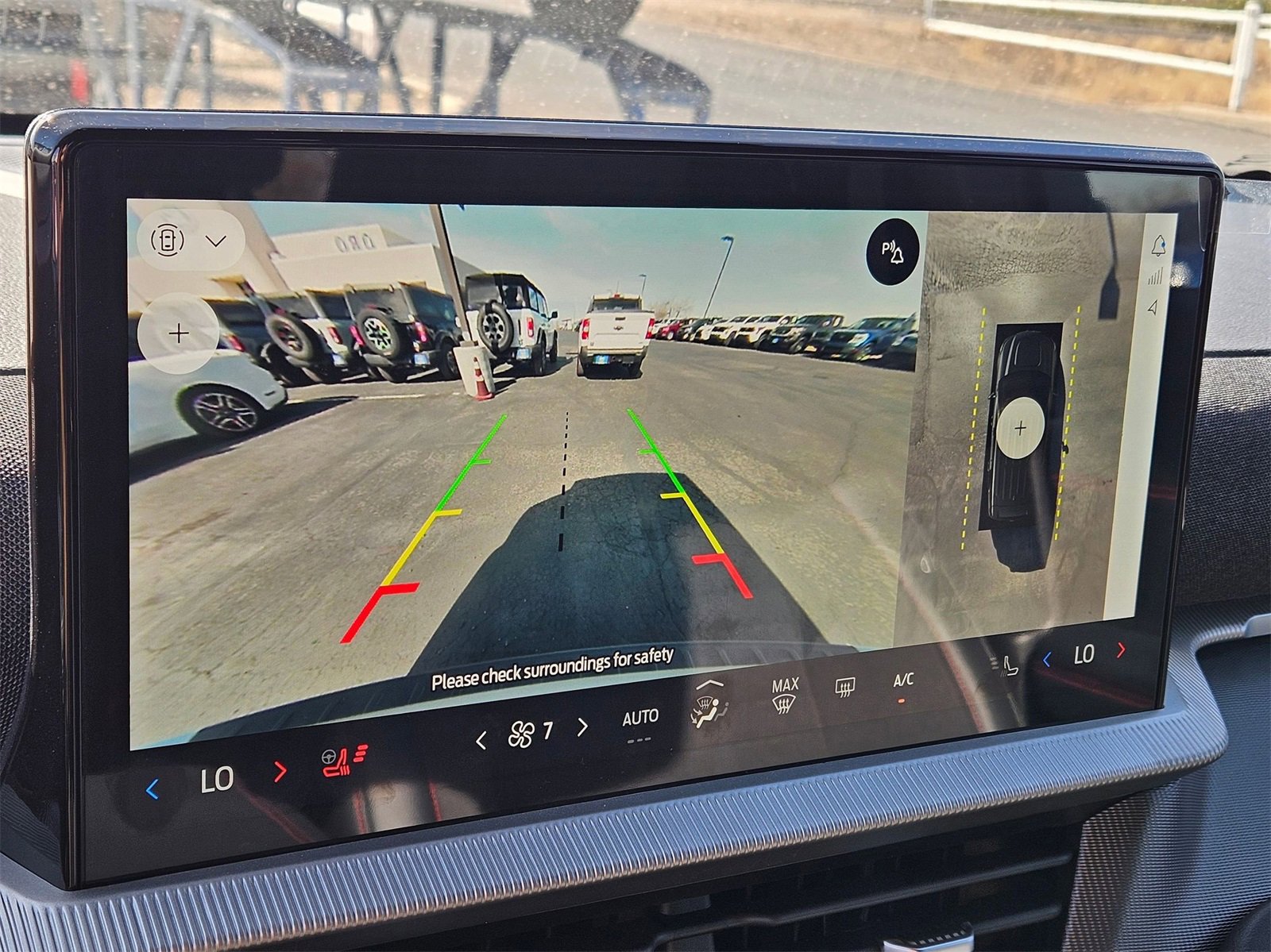 New 2025 Ford Explorer ST-Line w/ Premium Package image 18