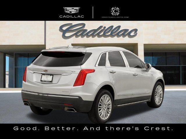 Used 2017 Cadillac XT5 Premium Luxury FWD image 3