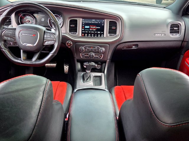 Used 2022 Dodge Charger Scat Pack RWD image 9